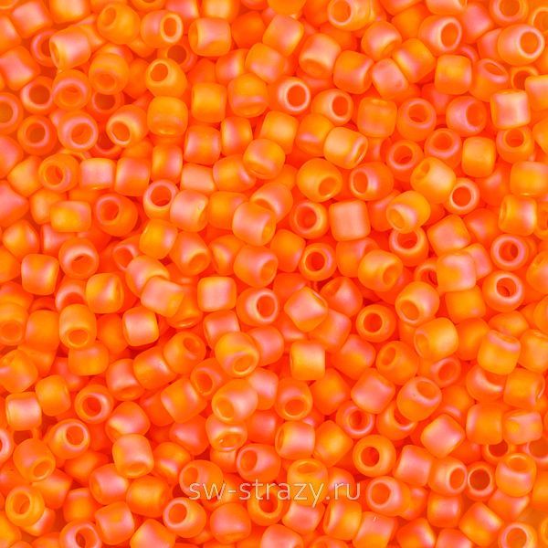 Бисер круглый 11/0 #0174BF Прозрачный радужный матовый гиацинт